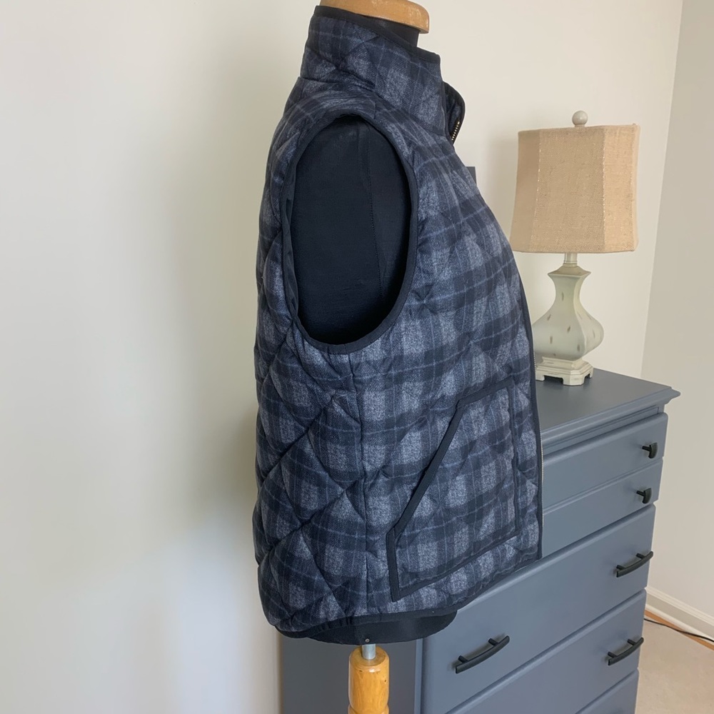 J. Crew Factory Down Puffer Plaid Vest B3 - Picture 6 of 8
